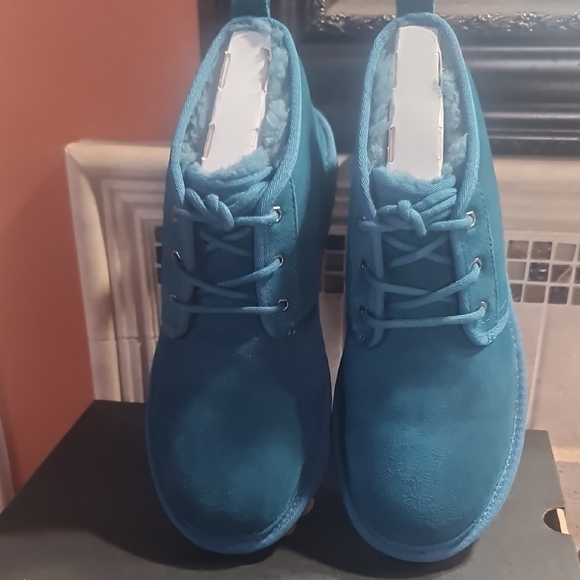 NIB UGG Men's M / 3236 Nuemel US 10 Chukka Suede Boots NEW NAVY 💙💚 - Picture 11 of 15